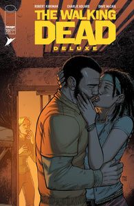 WALKING DEAD DLX #22 CVR B MOORE & MCCAIG (MR)